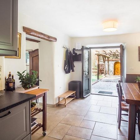 Kuninez, Holiday Home With Summer Kitchen Most na Soči Εξωτερικό φωτογραφία
