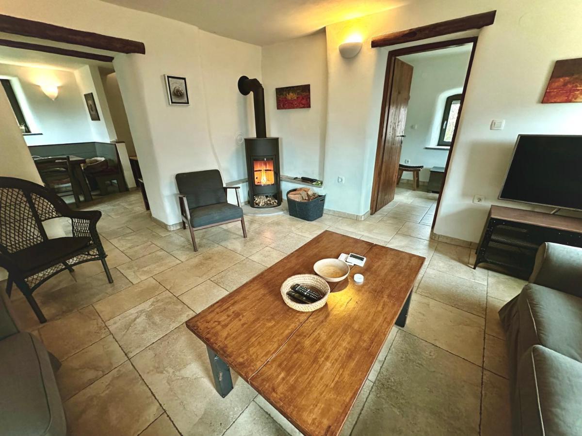 Kuninez, Holiday Home With Summer Kitchen Most na Soči Εξωτερικό φωτογραφία