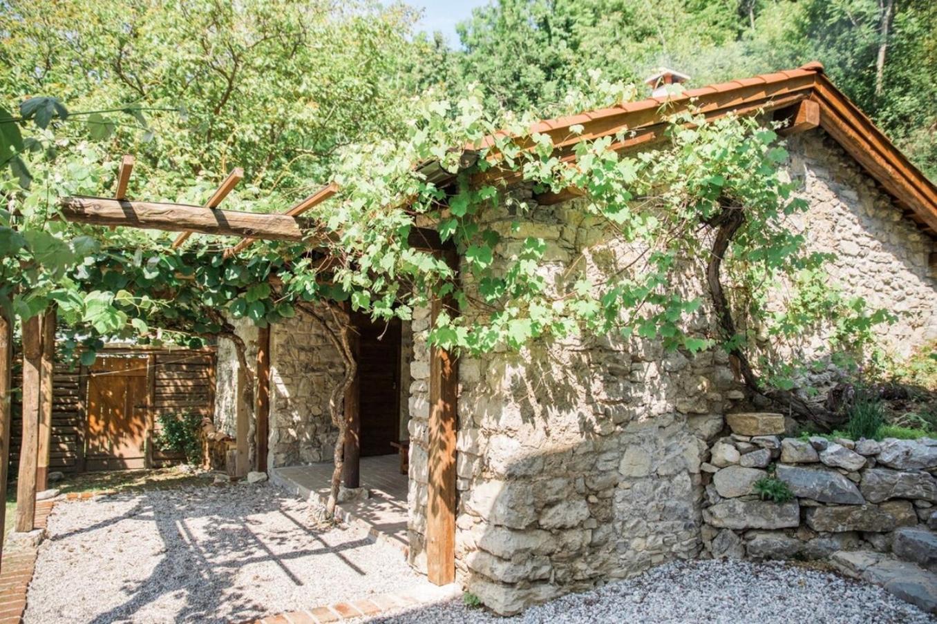 Kuninez, Holiday Home With Summer Kitchen Most na Soči Εξωτερικό φωτογραφία